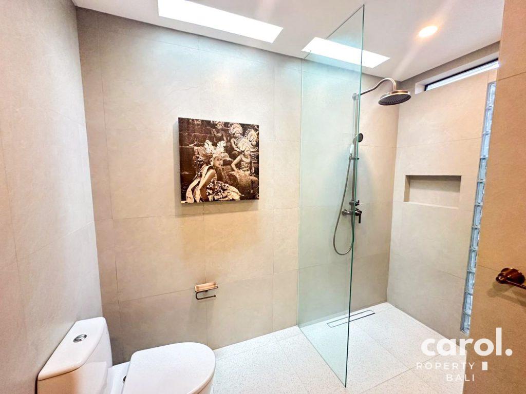 WhatsApp Image 2026-02-04 at 19.06.08