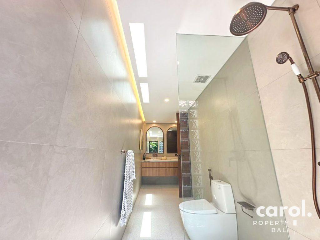 WhatsApp Image 2026-02-04 at 19.06.12